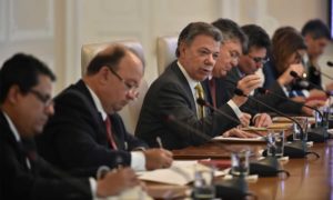 Durante el Consejo de Ministros, el Presidente Juan Manuel Santos explicó a los miembros de su Gabinete el acuerdo logrado en La Habana, que incluye el cese al fuego bilateral y definitivo y la dejación de las armas.