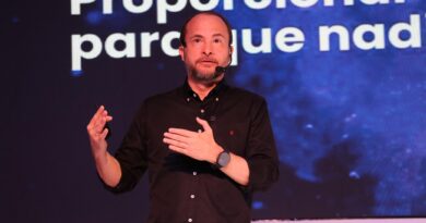 Inteligencia Artificial a lideres por @camarabaq
